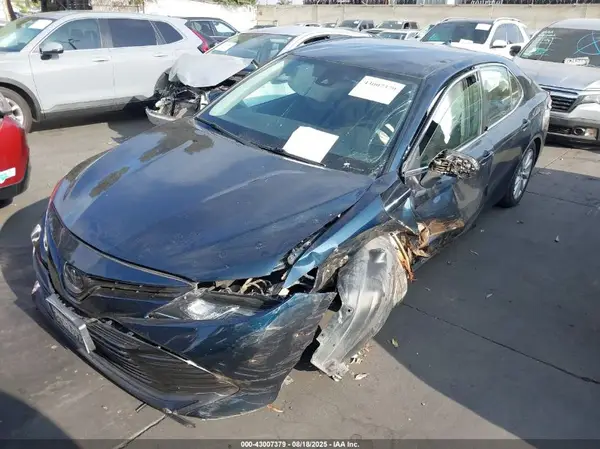 4T1C11AK7LU910656 2020 TOYOTA CAMRY - Image 2