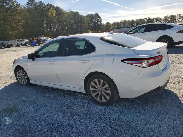 4T1C11AK7LU917512 2020 TOYOTA CAMRY - Image 2