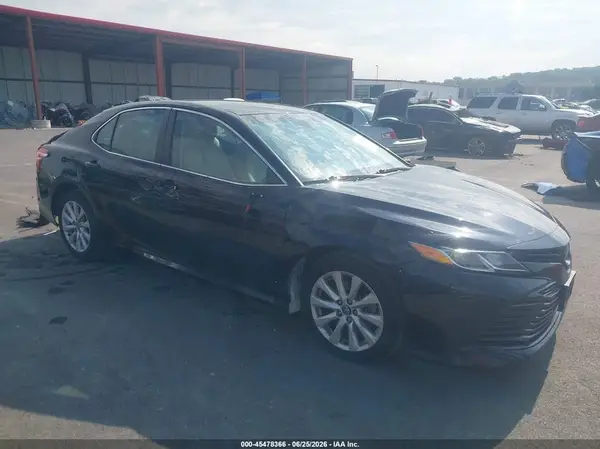 4T1C11AK7LU919082 2020 TOYOTA CAMRY - Image 1