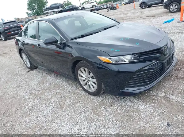 4T1C11AK7LU927084 2020 TOYOTA CAMRY - Image 1