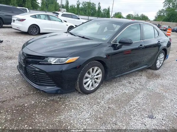 4T1C11AK7LU927084 2020 TOYOTA CAMRY - Image 2