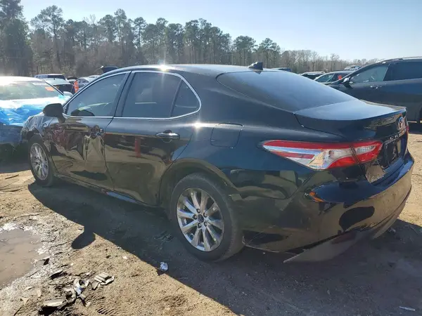 4T1C11AK7LU929305 2020 TOYOTA CAMRY - Image 2