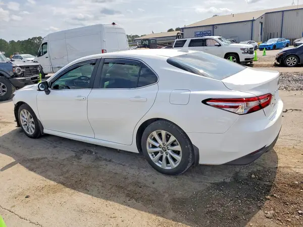 4T1C11AK7LU929515 2020 TOYOTA CAMRY - Image 2