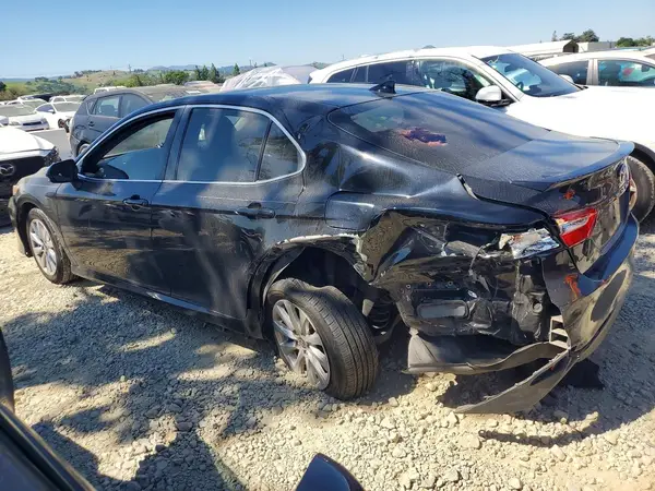 4T1C11AK7LU947805 2020 TOYOTA CAMRY - Image 2