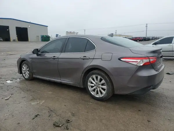 4T1C11AK7LU952809 2020 TOYOTA CAMRY - Image 2