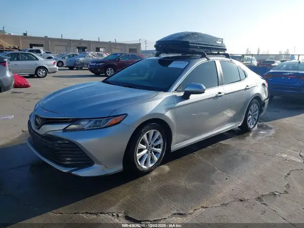 4T1C11AK7LU971098 2020 TOYOTA CAMRY - Image 2