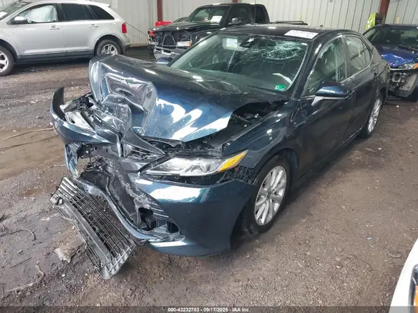 4T1C11AK7LU971375 2020 TOYOTA CAMRY - Image 2
