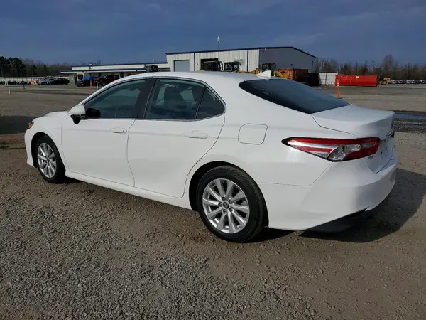 4T1C11AK7LU971781 2020 TOYOTA CAMRY - Image 2