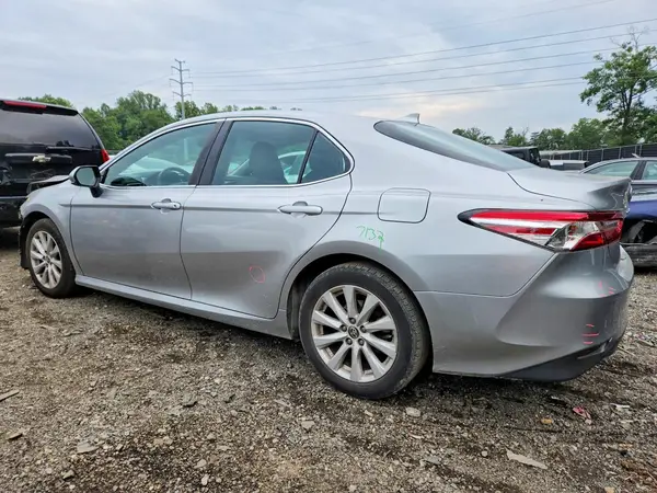 4T1C11AK7LU974213 2020 TOYOTA CAMRY - Image 2