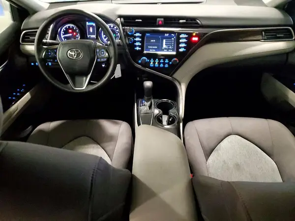 4T1C11AK7LU980240 2020 TOYOTA CAMRY - Image 8