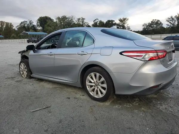 4T1C11AK7LU980285 2020 TOYOTA CAMRY - Image 2