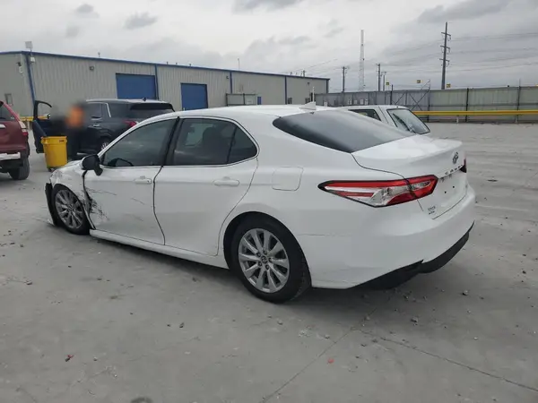 4T1C11AK7LU981954 2020 TOYOTA CAMRY - Image 2