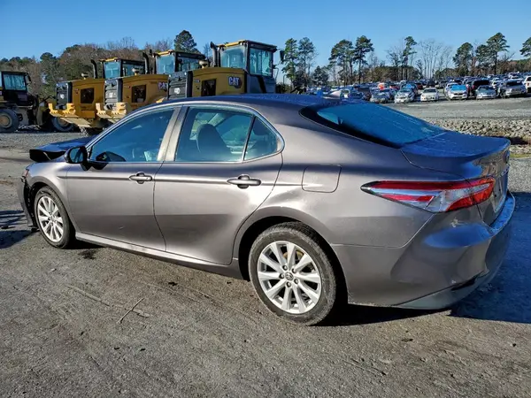 4T1C11AK7LU986393 2020 TOYOTA CAMRY - Image 2