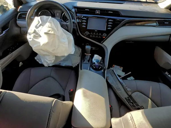 4T1C11AK7LU986393 2020 TOYOTA CAMRY - Image 8