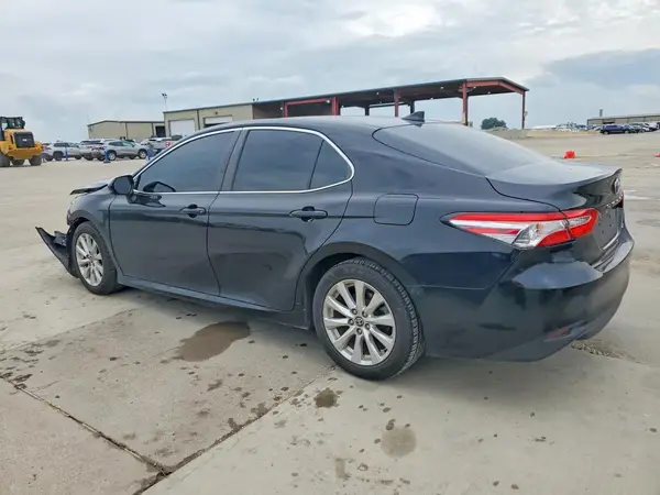 4T1C11AK7LU996082 2020 TOYOTA CAMRY - Image 2