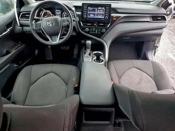 4T1C11AK7MU404083 2021 TOYOTA CAMRY - Image 8