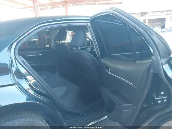 4T1C11AK7MU448360 2021 TOYOTA CAMRY - Image 8