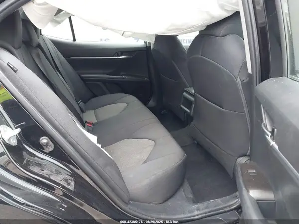 4T1C11AK7MU467460 2021 TOYOTA CAMRY - Image 8