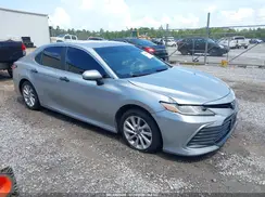 4T1C11AK7MU478989 2021 TOYOTA CAMRY