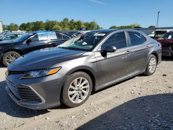 4T1C11AK7MU521159 2021 TOYOTA CAMRY - Image 1