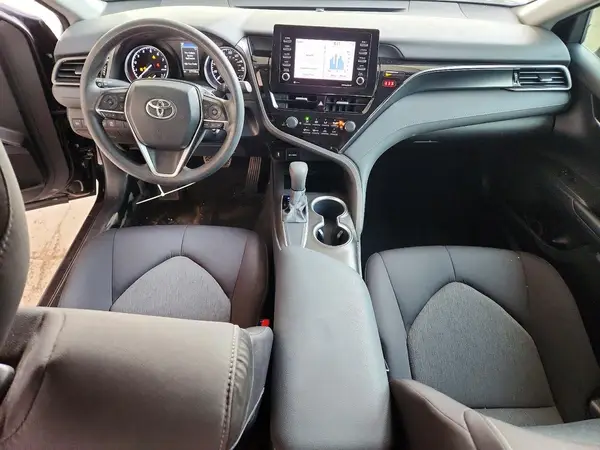 4T1C11AK7MU526104 2021 TOYOTA CAMRY - Image 8