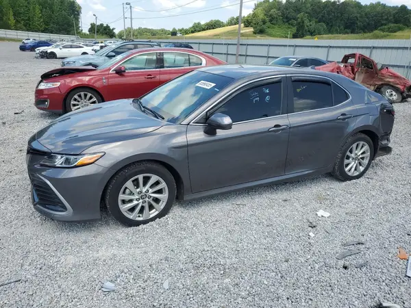 4T1C11AK7MU551231 2021 TOYOTA CAMRY - Image 1