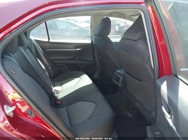 4T1C11AK7MU557255 2021 TOYOTA CAMRY - Image 8