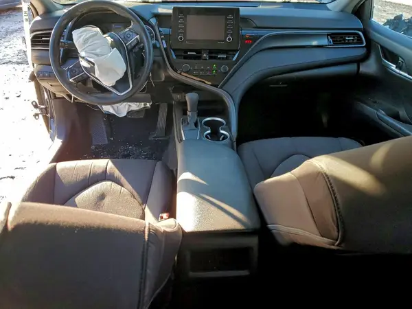 4T1C11AK7MU562150 2021 TOYOTA CAMRY - Image 8