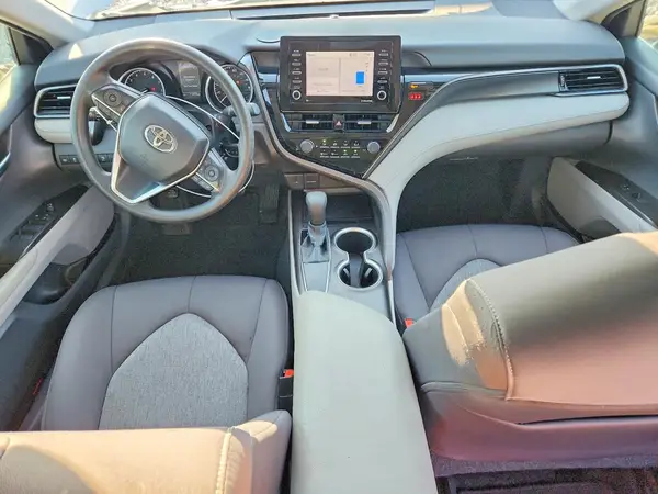 4T1C11AK7MU562973 2021 TOYOTA CAMRY - Image 8