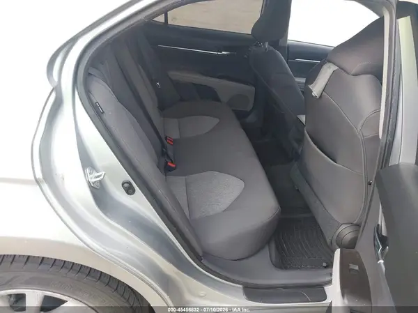 4T1C11AK7MU564514 2021 TOYOTA CAMRY - Image 8