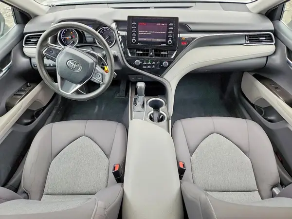4T1C11AK7MU576078 2021 TOYOTA CAMRY - Image 8