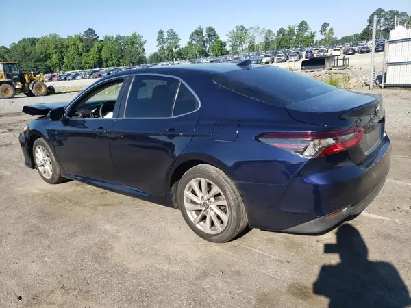 4T1C11AK7MU589672 2021 TOYOTA CAMRY - Image 2