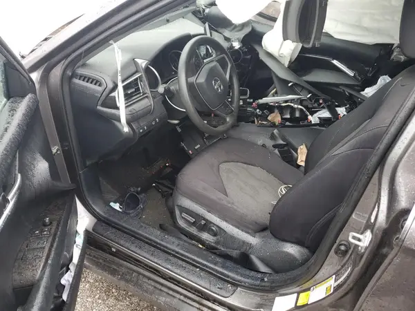 4T1C11AK7MU590773 2021 TOYOTA CAMRY - Image 8