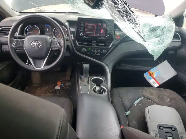 4T1C11AK7MU599571 2021 TOYOTA CAMRY - Image 8