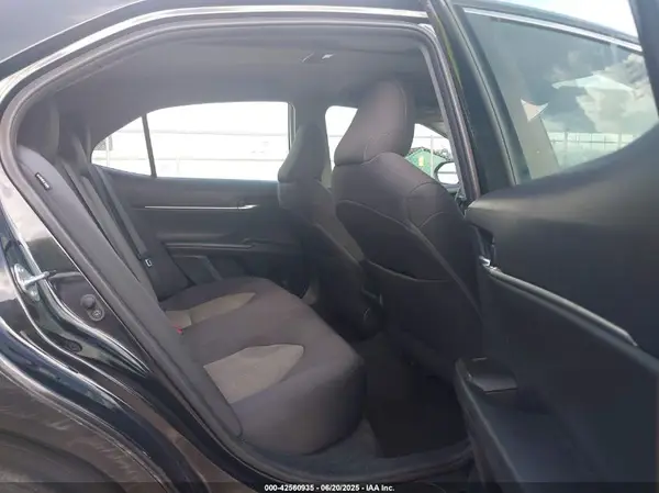 4T1C11AK7NU004087 2022 TOYOTA CAMRY - Image 8