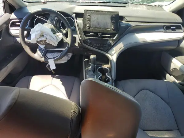4T1C11AK7NU047120 2022 TOYOTA CAMRY - Image 8