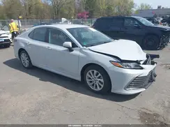 4T1C11AK7NU051362 2022 TOYOTA CAMRY