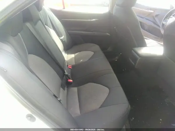 4T1C11AK7NU644378 2022 TOYOTA CAMRY - Image 8