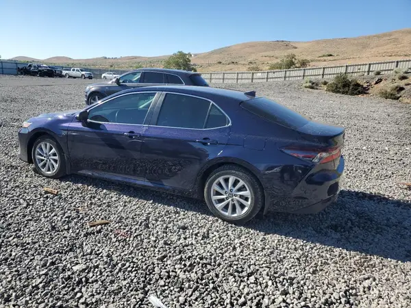 4T1C11AK7NU646163 2022 TOYOTA CAMRY - Image 2