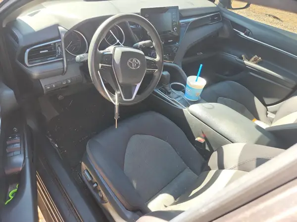 4T1C11AK7NU647040 2022 TOYOTA CAMRY - Image 8