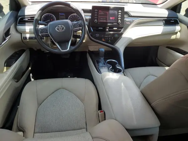 4T1C11AK7NU661763 2022 TOYOTA CAMRY - Image 8