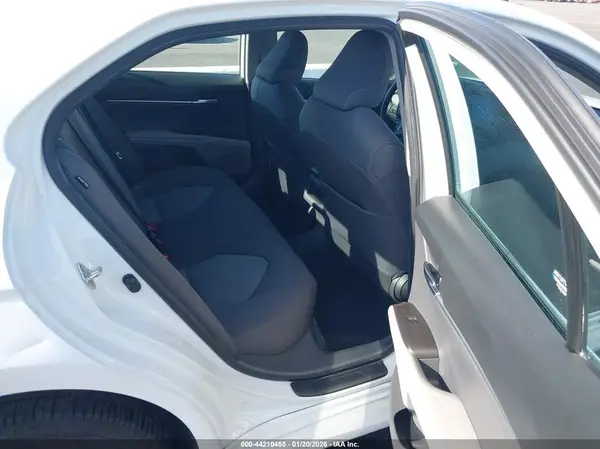 4T1C11AK7NU663853 2022 TOYOTA CAMRY - Image 8
