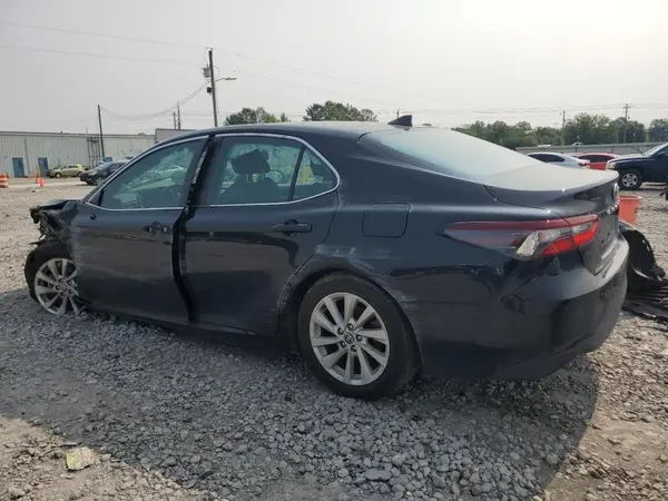 4T1C11AK7NU669460 2022 TOYOTA CAMRY - Image 2