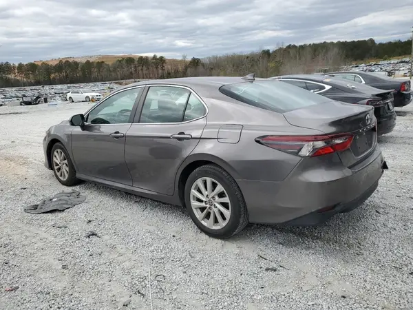 4T1C11AK7NU673993 2022 TOYOTA CAMRY - Image 2