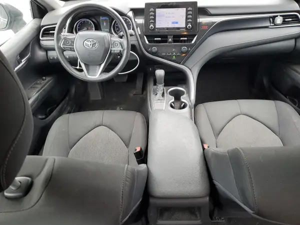 4T1C11AK7NU673993 2022 TOYOTA CAMRY - Image 8