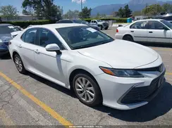 4T1C11AK7NU693113 2022 TOYOTA CAMRY