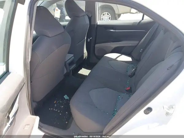4T1C11AK7NU693113 2022 TOYOTA CAMRY - Image 8