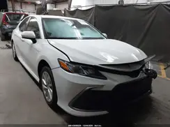 4T1C11AK7NU709617 2022 TOYOTA CAMRY