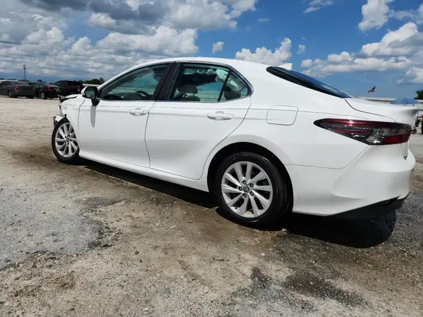 4T1C11AK7PU078340 2023 TOYOTA CAMRY - Image 2
