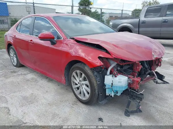 4T1C11AK7PU111062 2023 TOYOTA CAMRY - Image 1